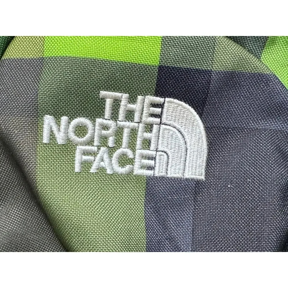 The North Face Jester Backpack 19 In H Green Padded Back Panel Unisex
